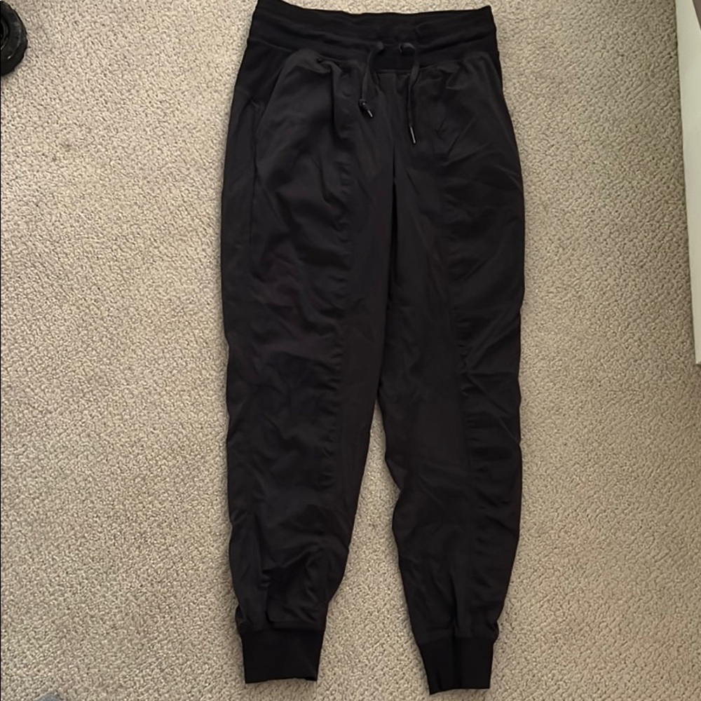 Lululemon joggers